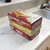JJ's Bakery Pies Variety Pack (Cherry / Strawberry Cream / Banana Cream) | 12 Count View 6