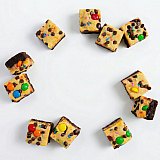 Killer Brownie Kitchen Sink Brownie Bites, 9 oz Tray (8 Bites) -  Blondie & Brownie with Caramel, Chocolate Chips, M&M’s & Sprinkles View 4