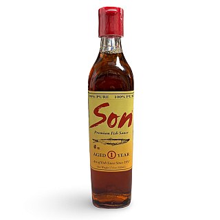 Son Fish Sauce, First-Press Vietnamese Fish Sauce 520 mL | 100% Anchovy + Sea Salt, No Additives | Naturally Fermented for Deep Umami | Clean-Label V - Specialty Snack by Son